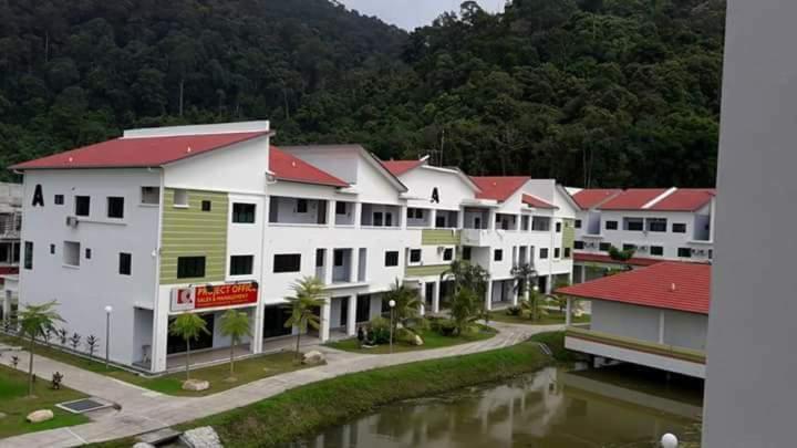 Homestay Lot 10 Pangkor Pekan Pangkor Buitenkant foto